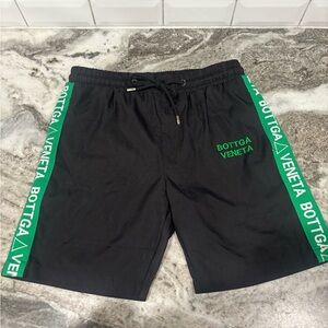 SHORTS, Black and Green Size:L